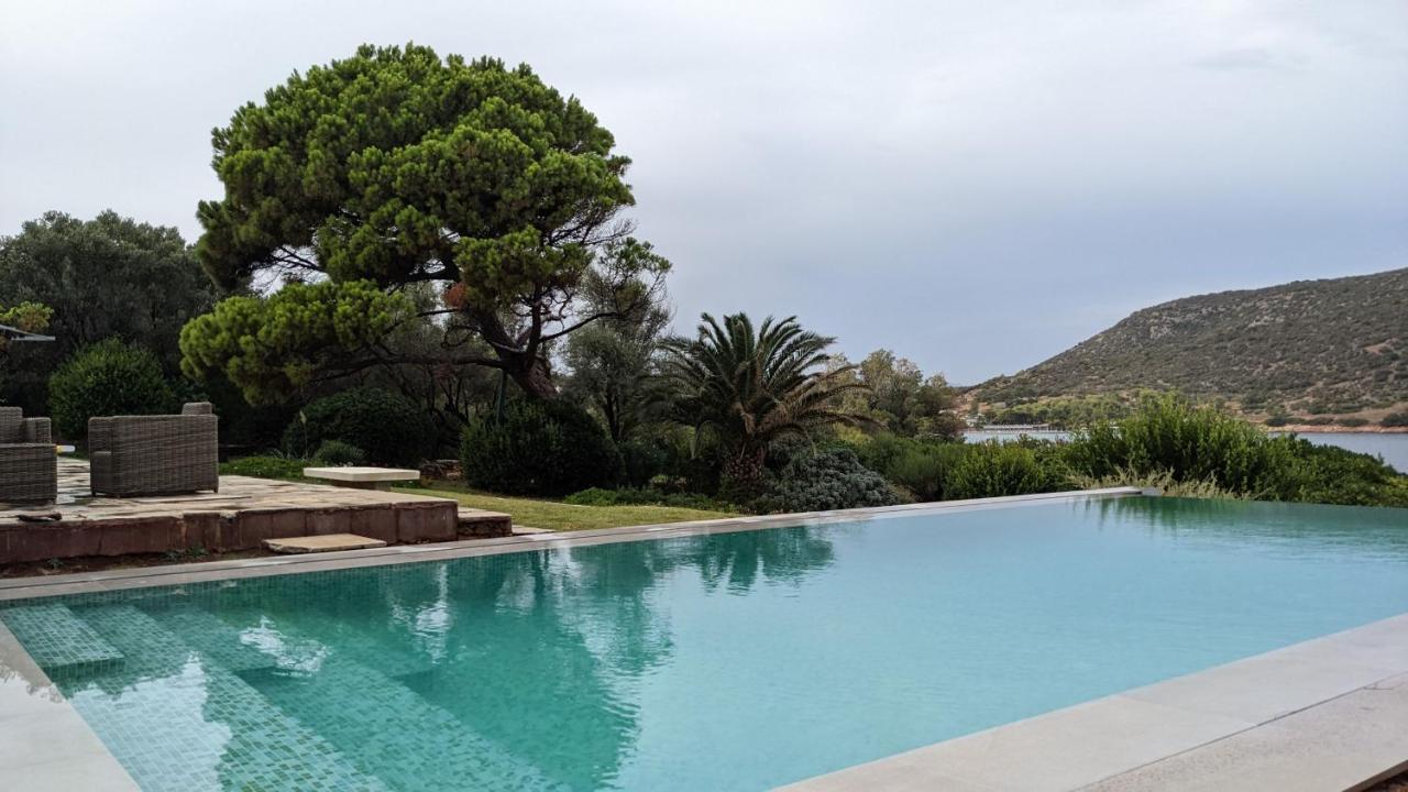Summer Villa In Pórto Ráfti Exterior photo