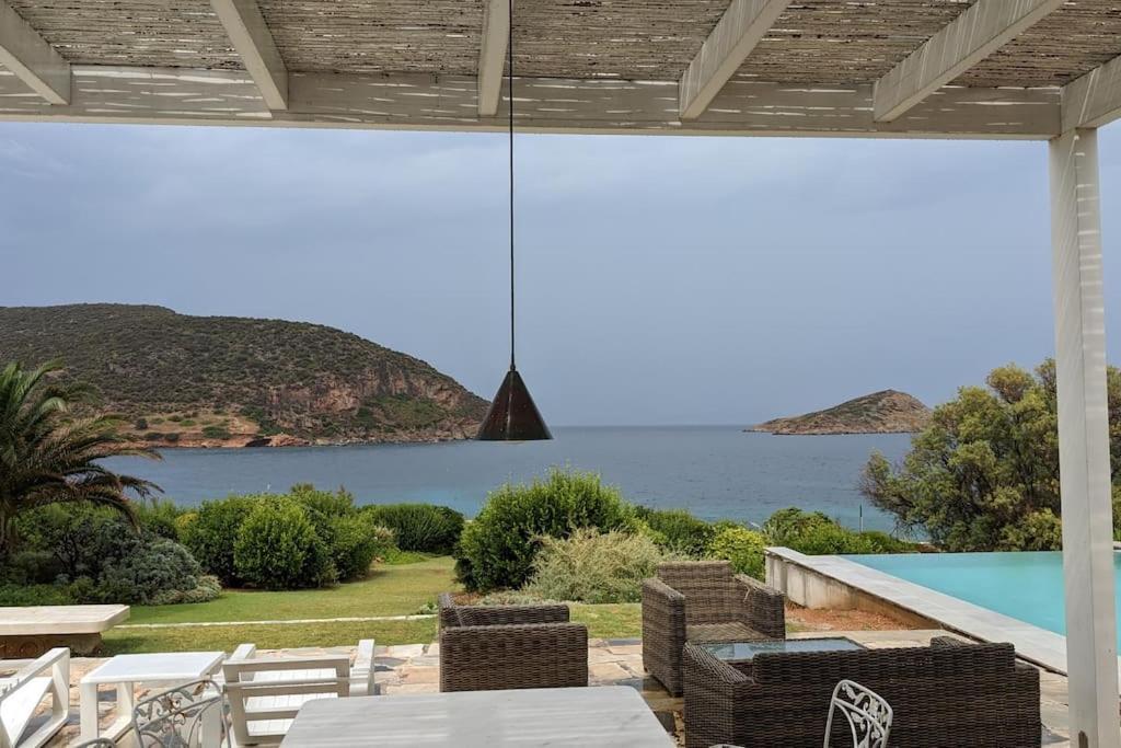 Summer Villa In Pórto Ráfti Exterior photo