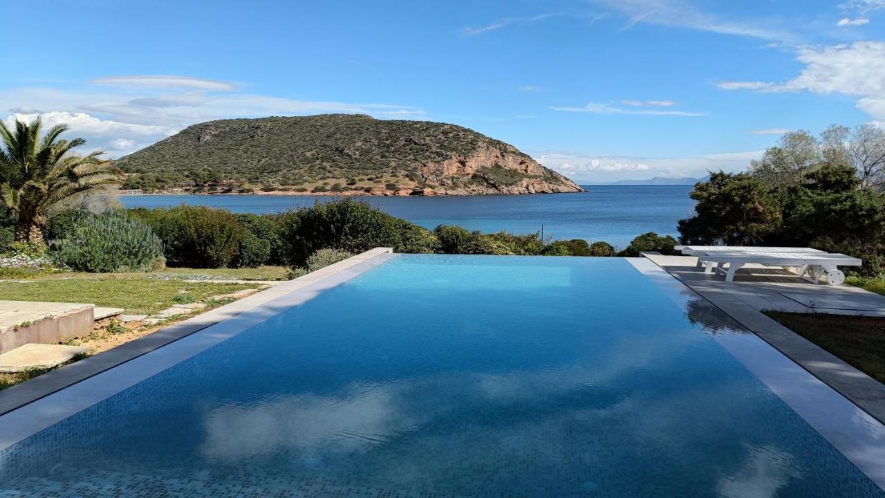 Summer Villa In Pórto Ráfti Exterior photo
