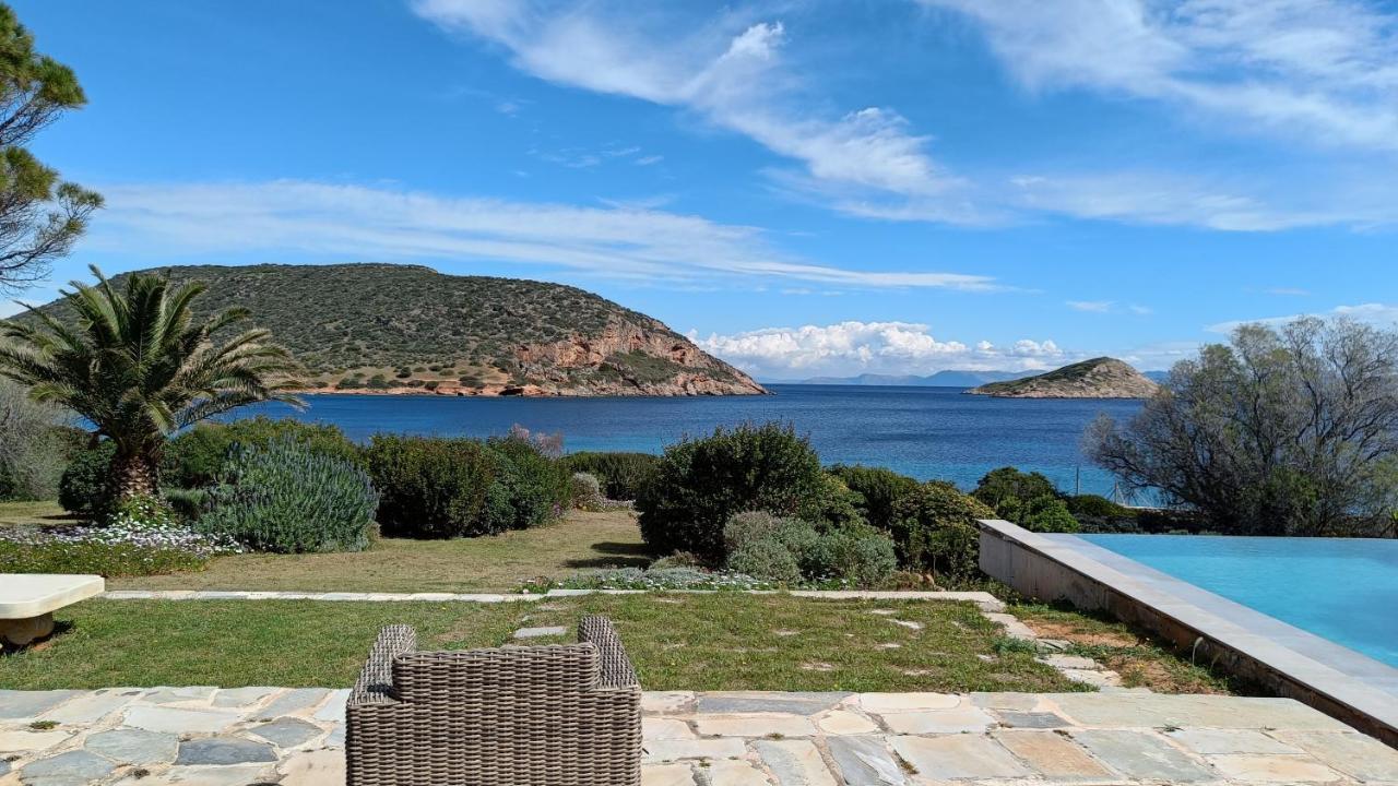 Summer Villa In Pórto Ráfti Exterior photo