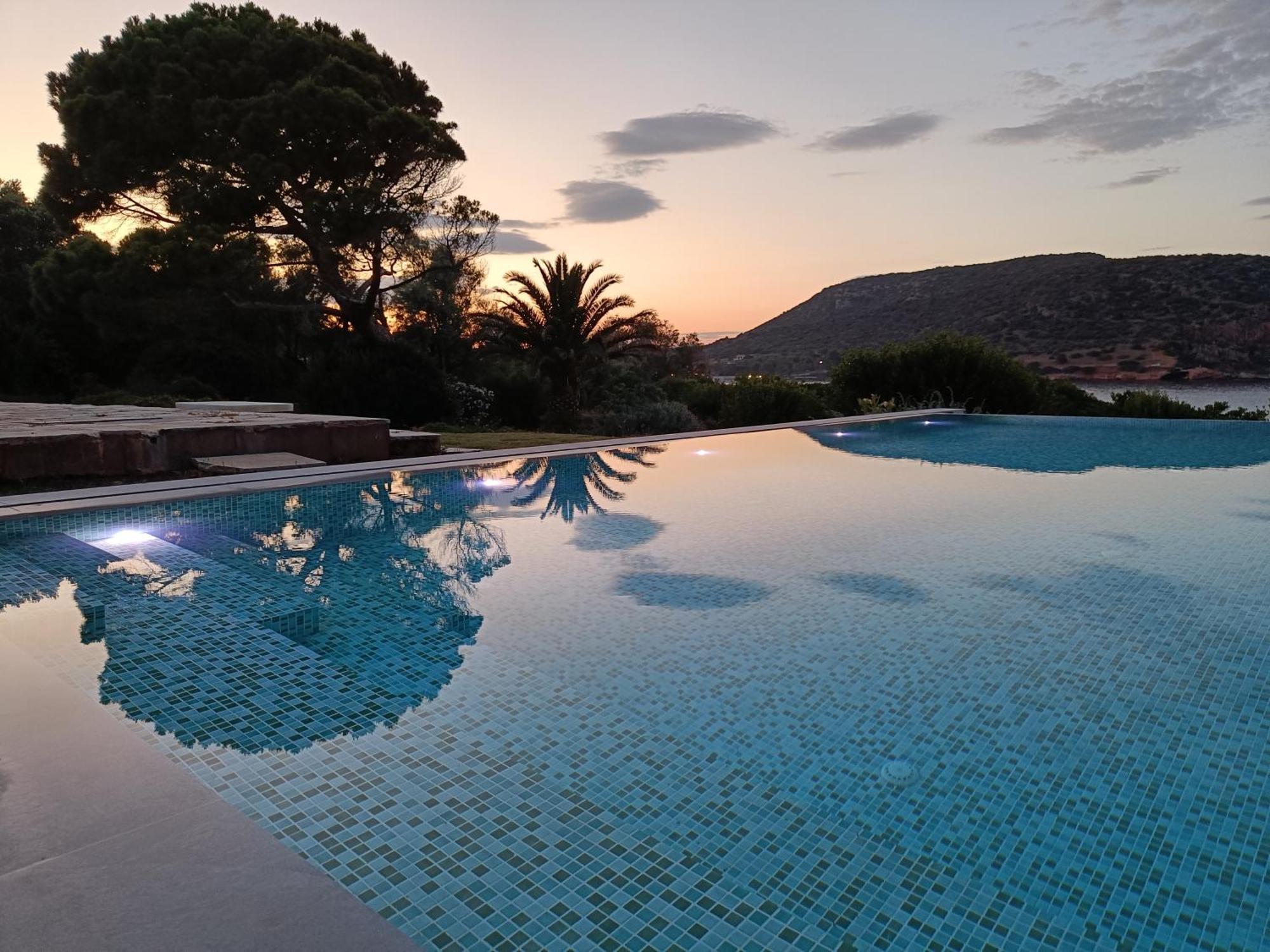 Summer Villa In Pórto Ráfti Exterior photo