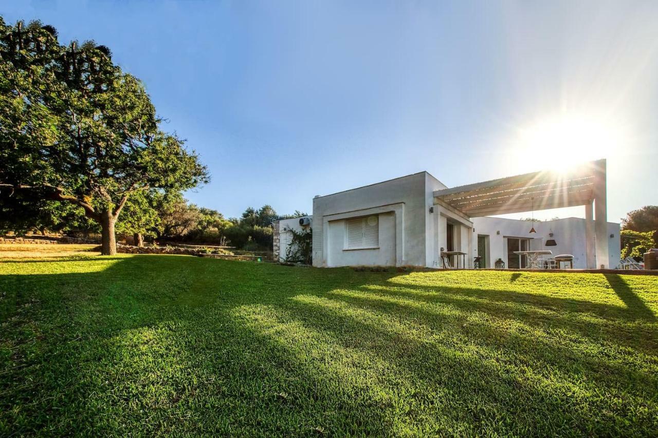 Summer Villa In Pórto Ráfti Exterior photo